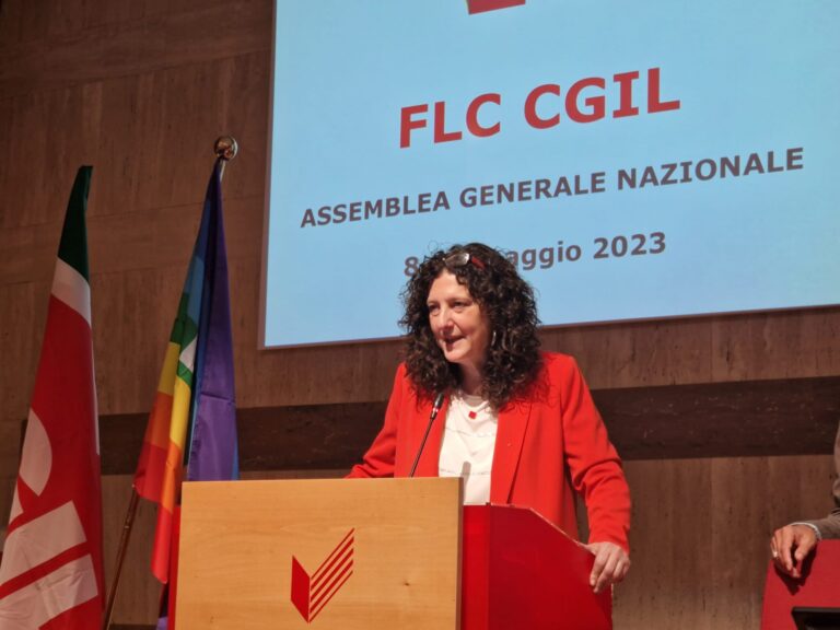 Gianna Fracassi eletta ieri prima donna alla guida della FLC CGIL Nazionale: un augurio di cuore di buon lavoro da tutta la FLC CGIL campana